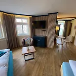 Hotel Von Jutrzenka Kuehlungsborn