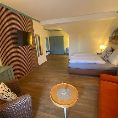 Hotel Von Jutrzenka *