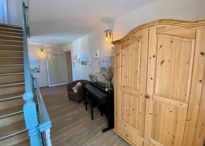 Von Jutrzenka Отель *